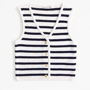 NWT Abercrombie & Fitch Mara Gold Button Up Striped
Sweater Vest Size Large